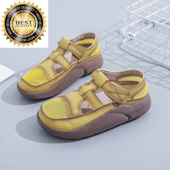Женски нови модни сандали в жълт цвят, лято 2023, дишаща отворена платформа със затворени пръсти, ежедневни обувки на плоска подметка