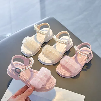 Удобни сандали за момичета в мека подметка, новост 2023 г., лятна детска плажна обувки с перли, модни детски празнични сватбени сандали H815