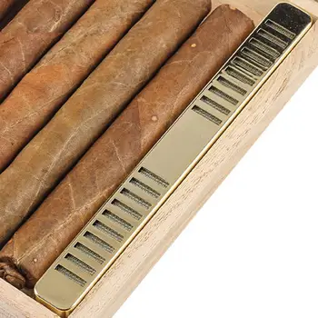 Екологичният титуляр за пури, Леки преносим калъф за овлажняване на пури, кутия за овлажняване на пура за еднократна употреба, Малък подарък